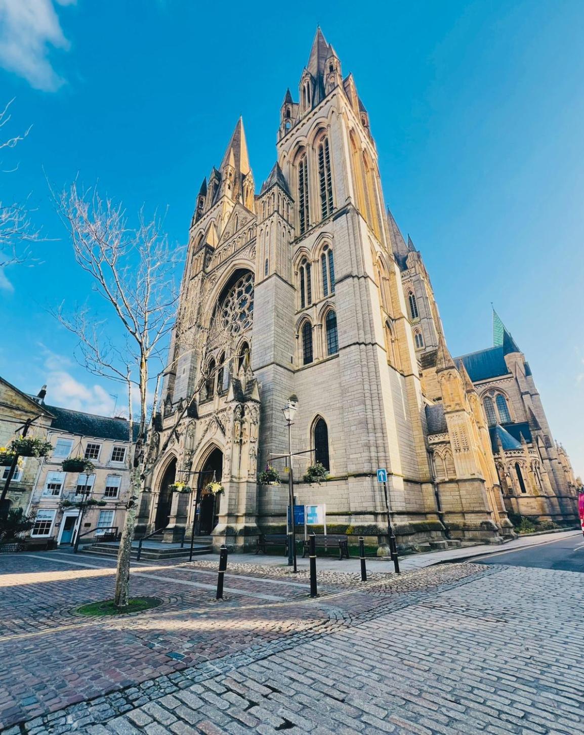 Private Double Room With Ensuite, No Breakfast, Truro City Centre Extérieur photo