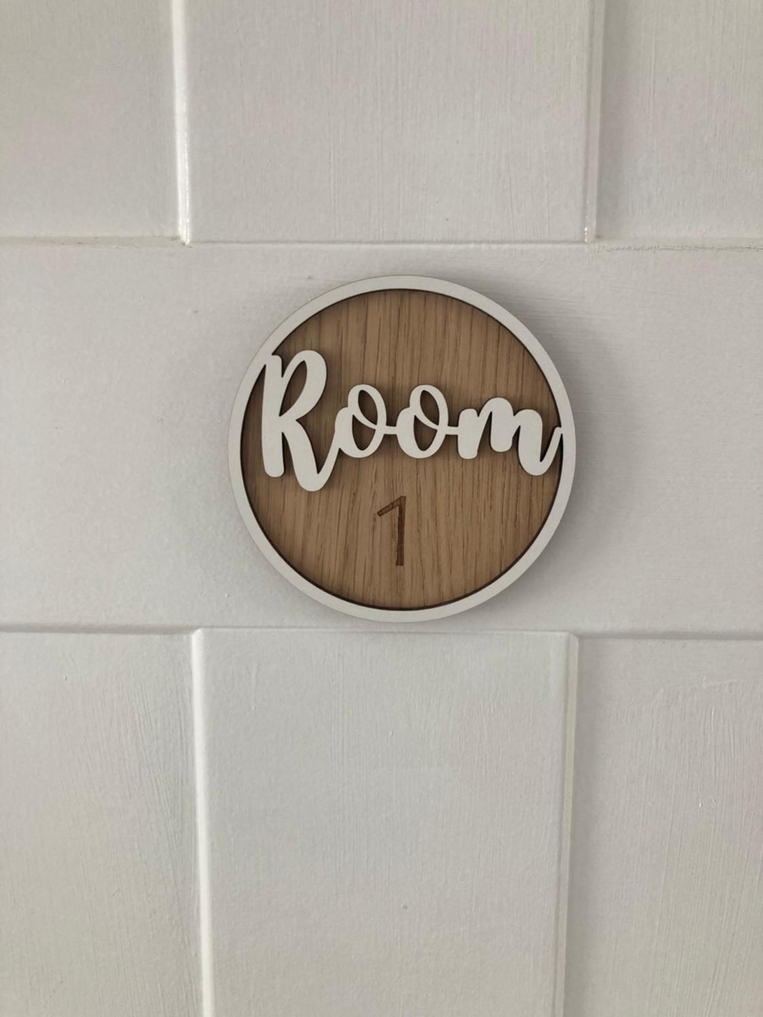 Private Double Room With Ensuite, No Breakfast, Truro City Centre Extérieur photo